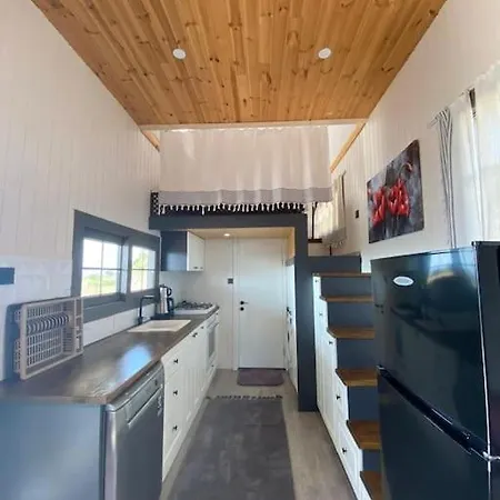 Moonlight Tiny House بيت للعطل *