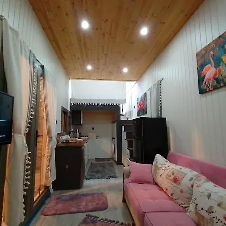 Moonlight Tiny House بيت للعطل